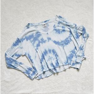 PINK: blue skyway tie-dye long-sleeve v-neck ribbed tee